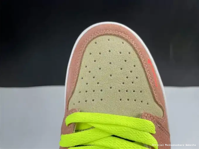 Official Maikesneakers Switch Peach CW6576-800 Jordan Air High 1 0503
